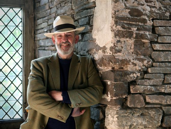 <h1>Dr Charles Kightly F.S.A</h1>